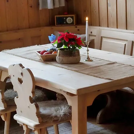 Chesa Sper L'ovel Brail