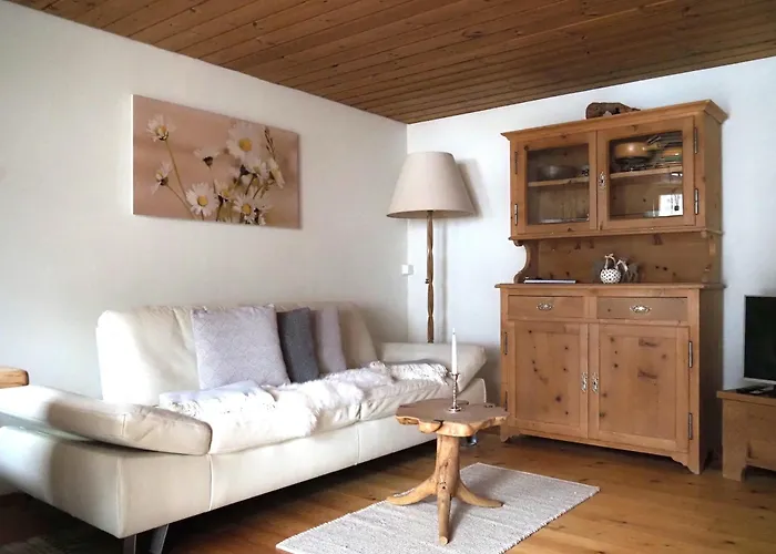 Chesa Sper L'ovel Brail Daire